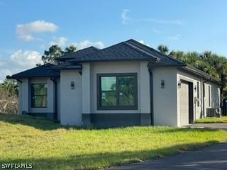 2818 32nd Ave., Naples, FL 34117