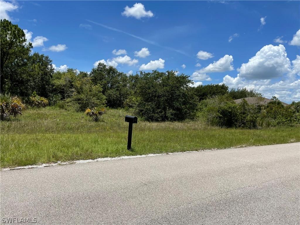2527 Sunniland Blvd., Lehigh Acres, FL 33971