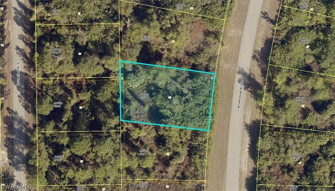 382 Mcarthur Blvd., Lehigh Acres, FL 33974