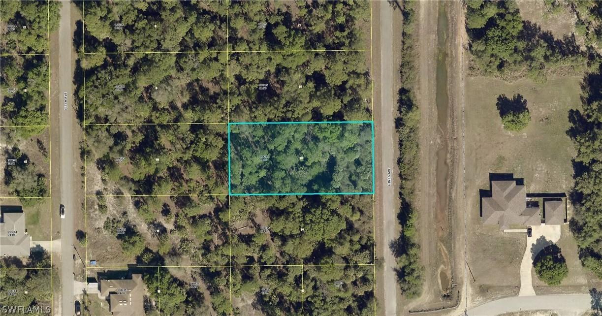 205 Hines Ave., Lehigh Acres, FL 33936