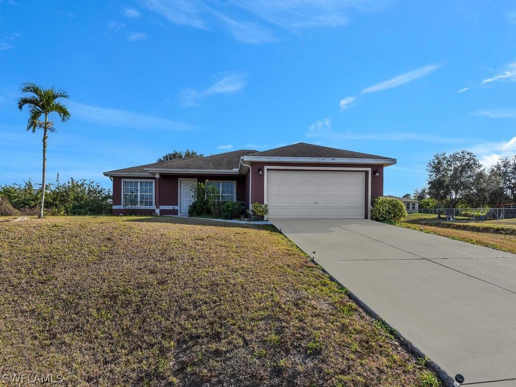 2719 25th St., Lehigh Acres, FL 33971