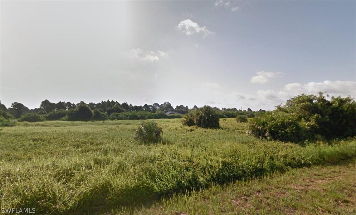 712 Aprile Ave., Lehigh Acres, FL 33974