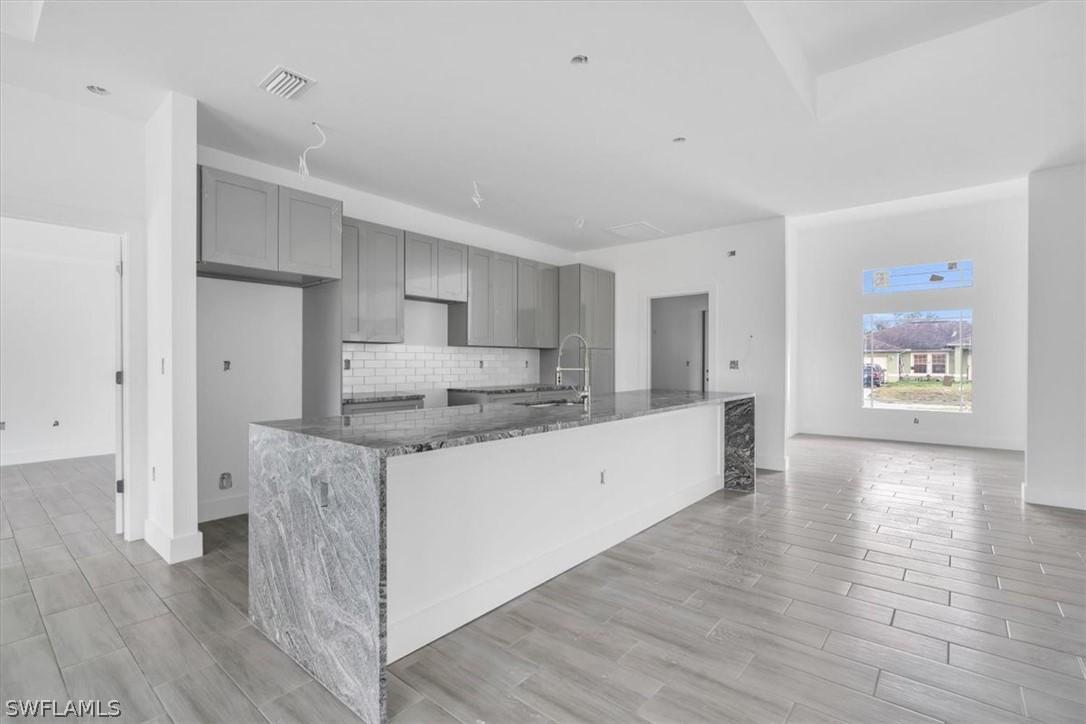 4116 35th St., Lehigh Acres, FL 33976