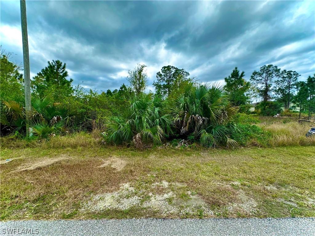 1216 Cordoba St., Lehigh Acres, FL 33974