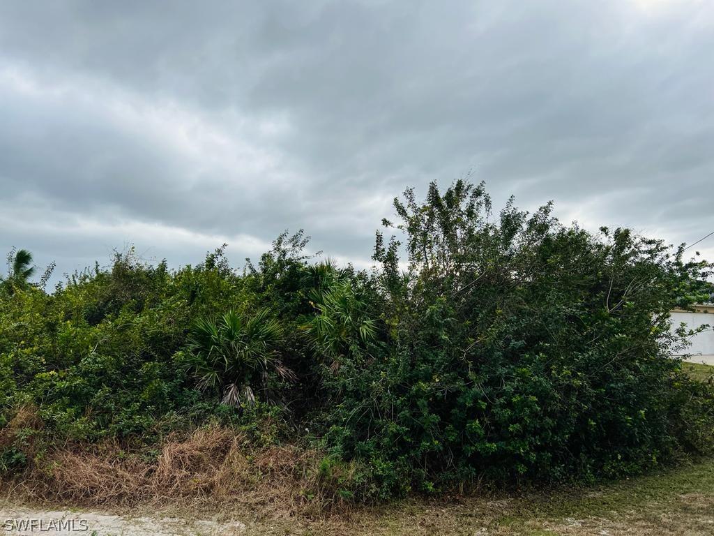 2701 32nd St., Lehigh Acres, FL 33974