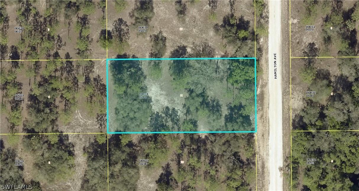 1417 Hamilton Ave., Lehigh Acres, FL 33972