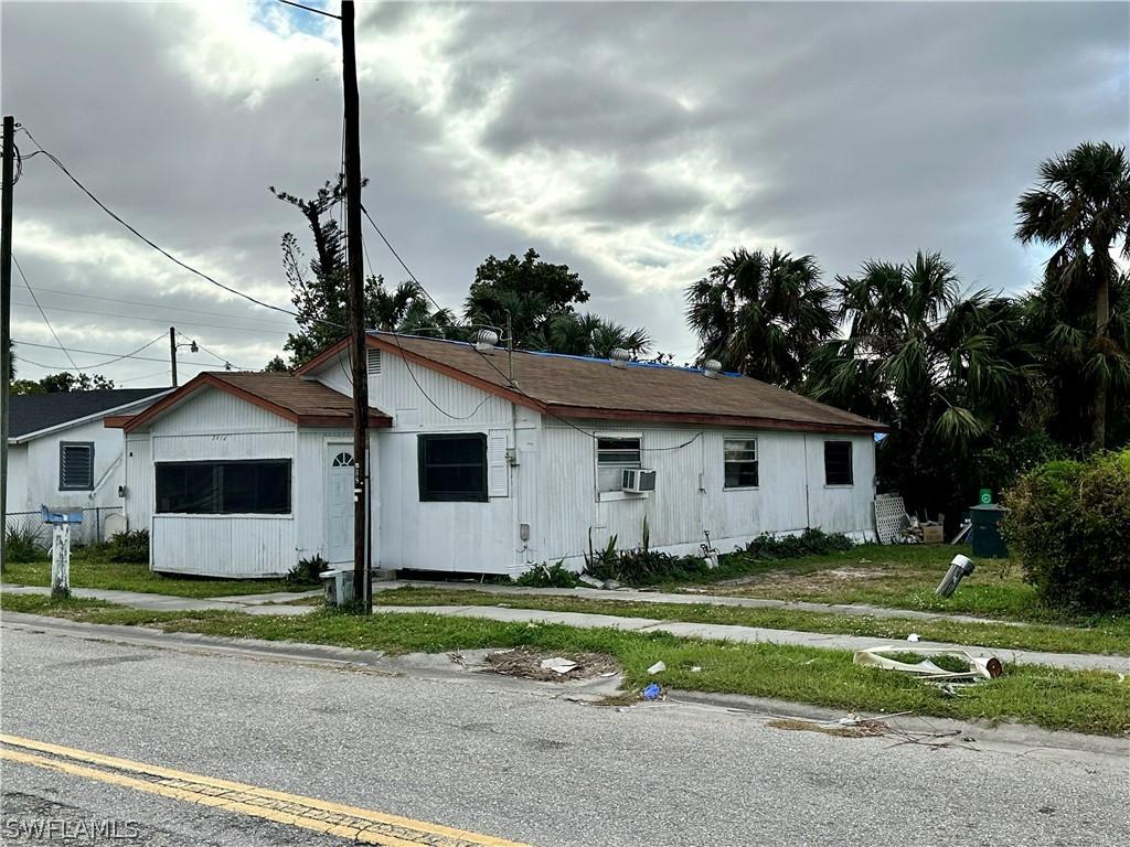 2012 Wright St., Fort Myers, FL 33916