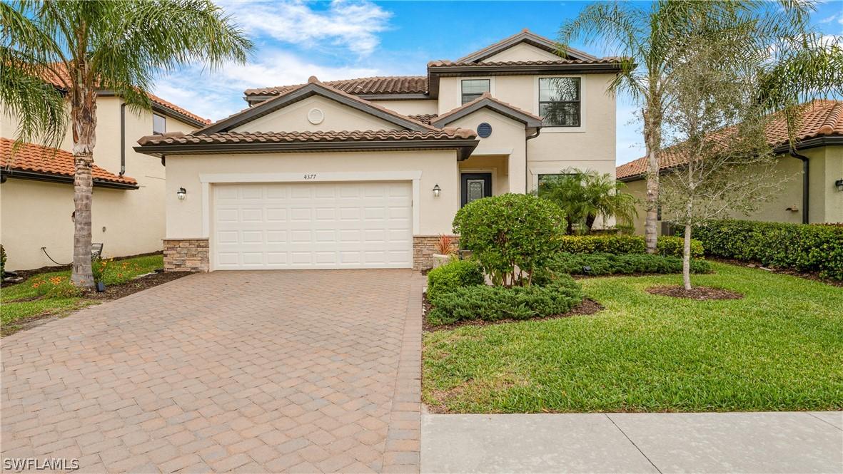 4377 Madagascar Palm Way, Naples, FL 34119
