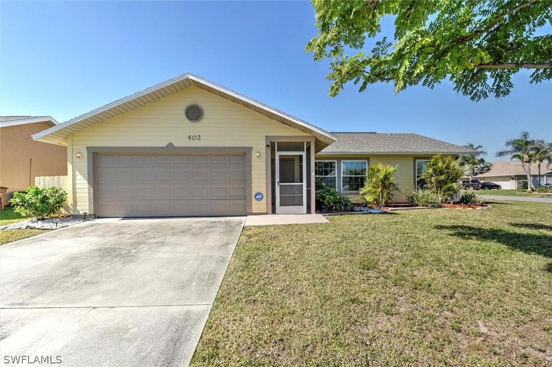 402 SE 10th Ave., Cape Coral, FL 33990