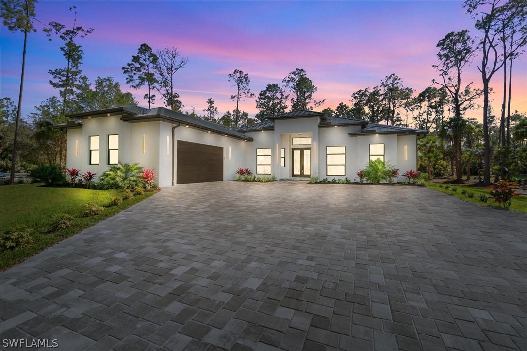 4348 6th Ave., Naples, FL 34117