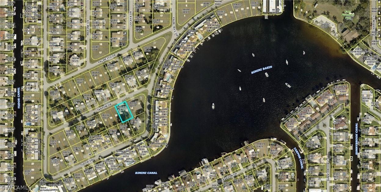 328 Tarpon Dr. #1-4, Cape Coral, FL 33904