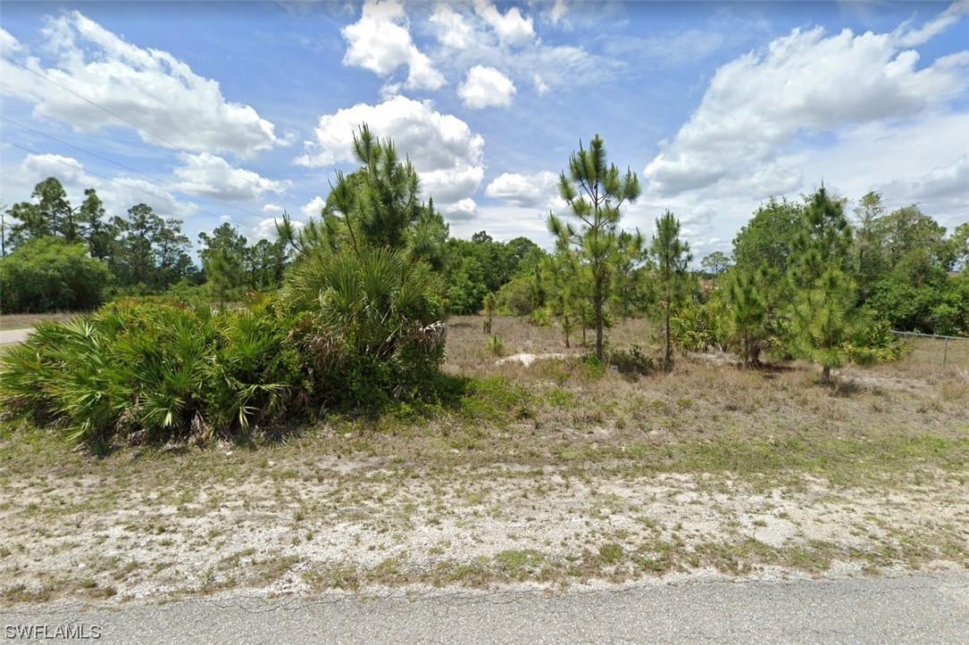 601 Wells Ave., Lehigh Acres, FL 33972