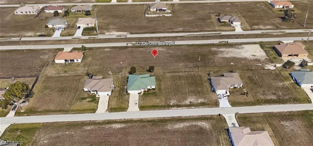 124 Kismet Pkwy., Cape Coral, FL 33909