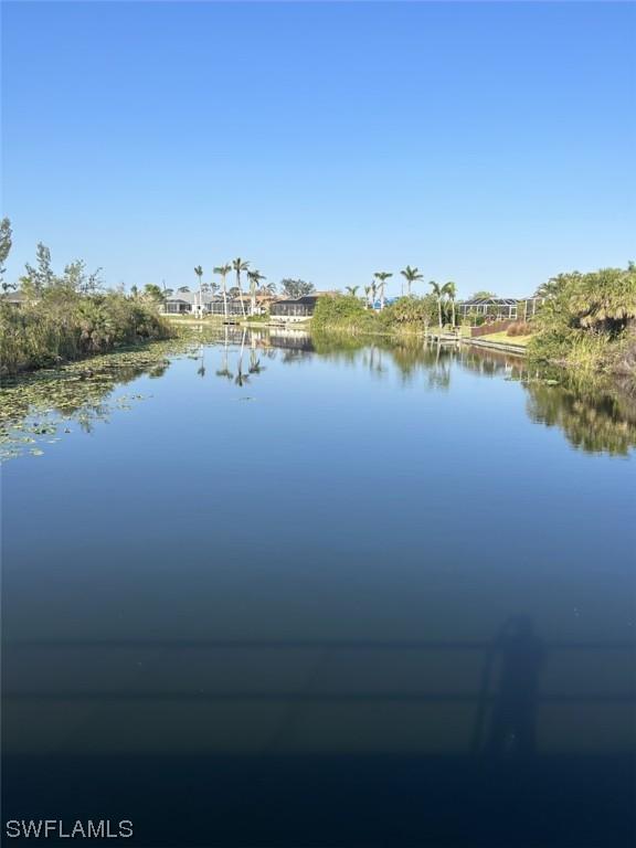 2419 NW 14th Ln., Cape Coral, FL 33993