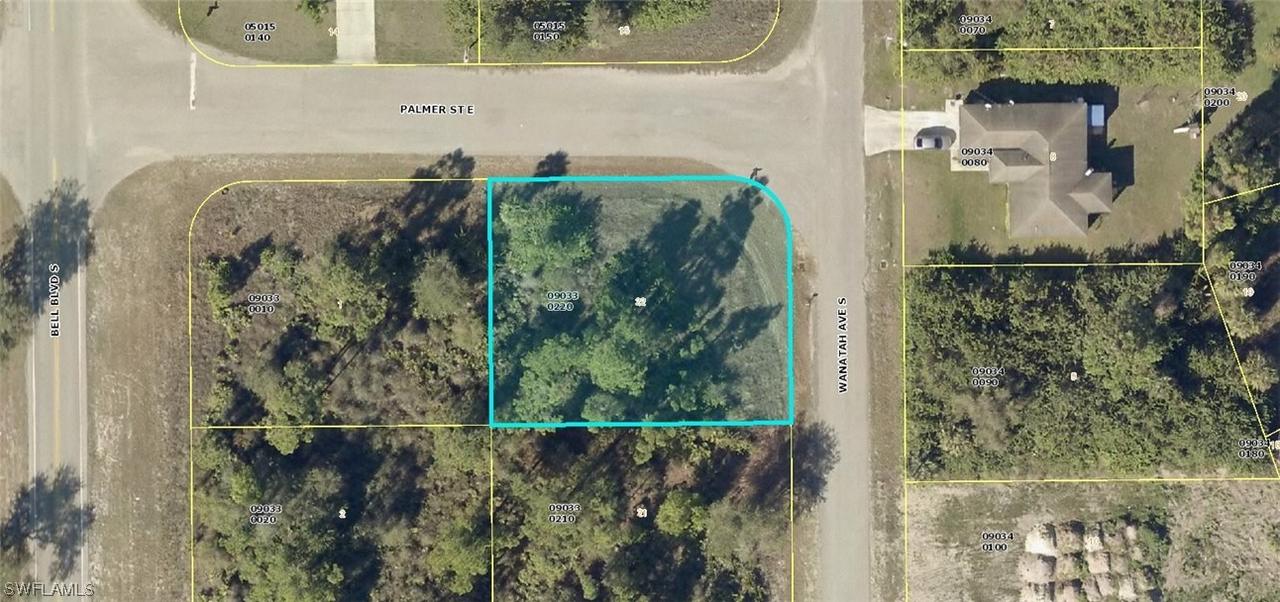 176 Wanatah Ave., Lehigh Acres, FL 33974