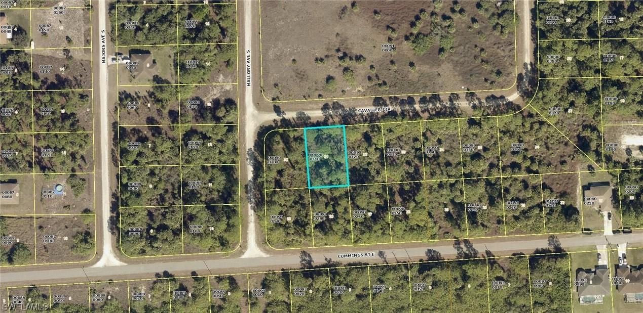 1271 Cavalier Cir., Lehigh Acres, FL 33974