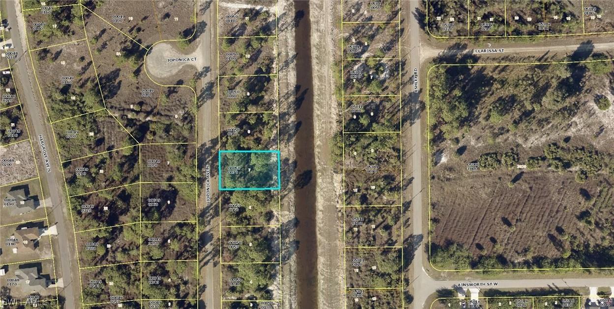 757 Joponica Ave., Lehigh Acres, FL 33974