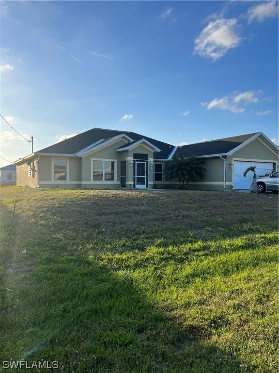 919 Acroft Ave., Lehigh Acres, FL 33971