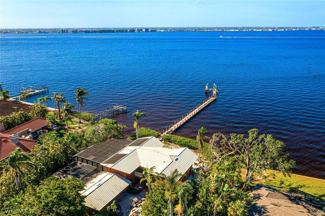 5597 Sundown Harbor Ct., Fort Myers, FL 33919