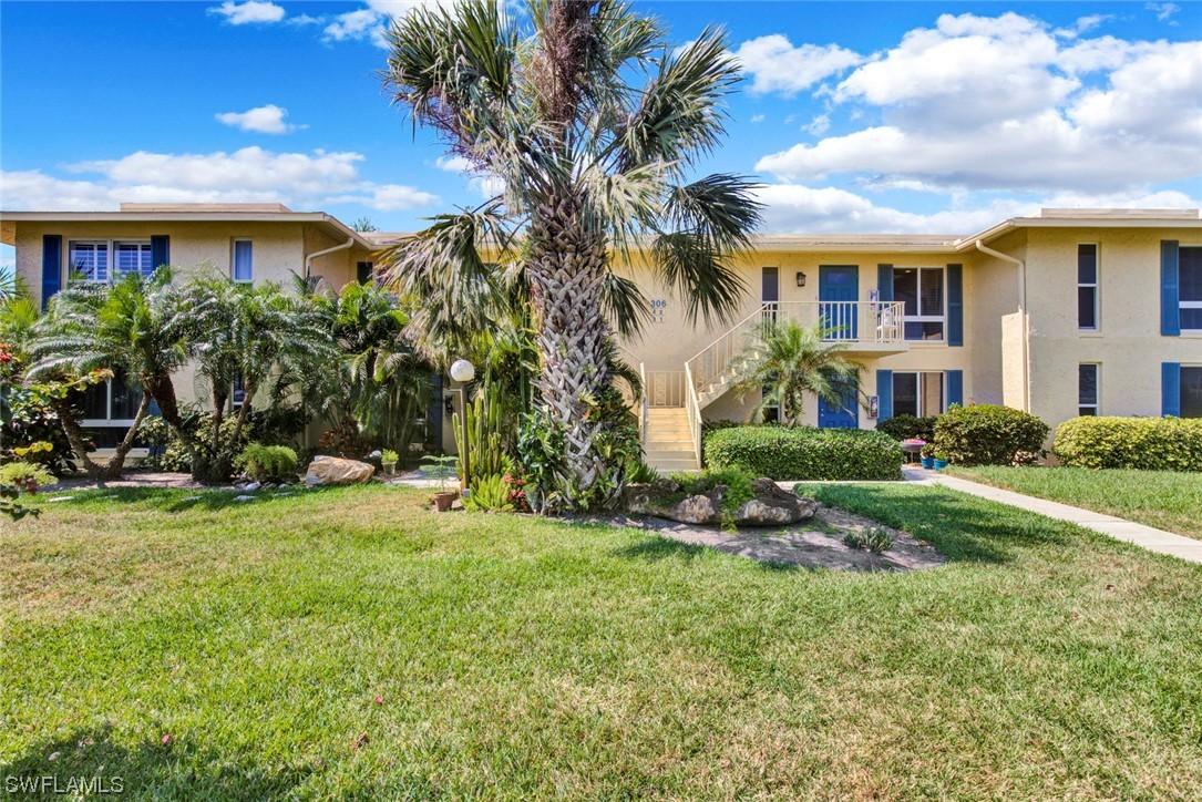 306 Palm Dr. #2, Naples, FL 34112