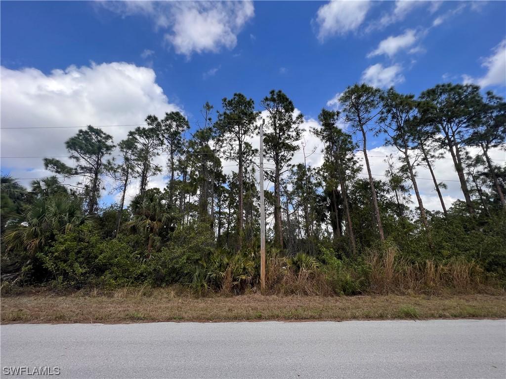 1243 Cresent St., Lehigh Acres, FL 33974