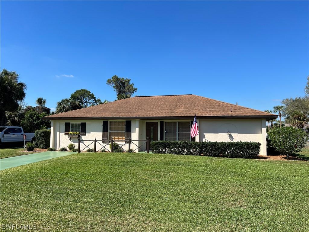 411 Roosevelt Ave., Lehigh Acres, FL 33936