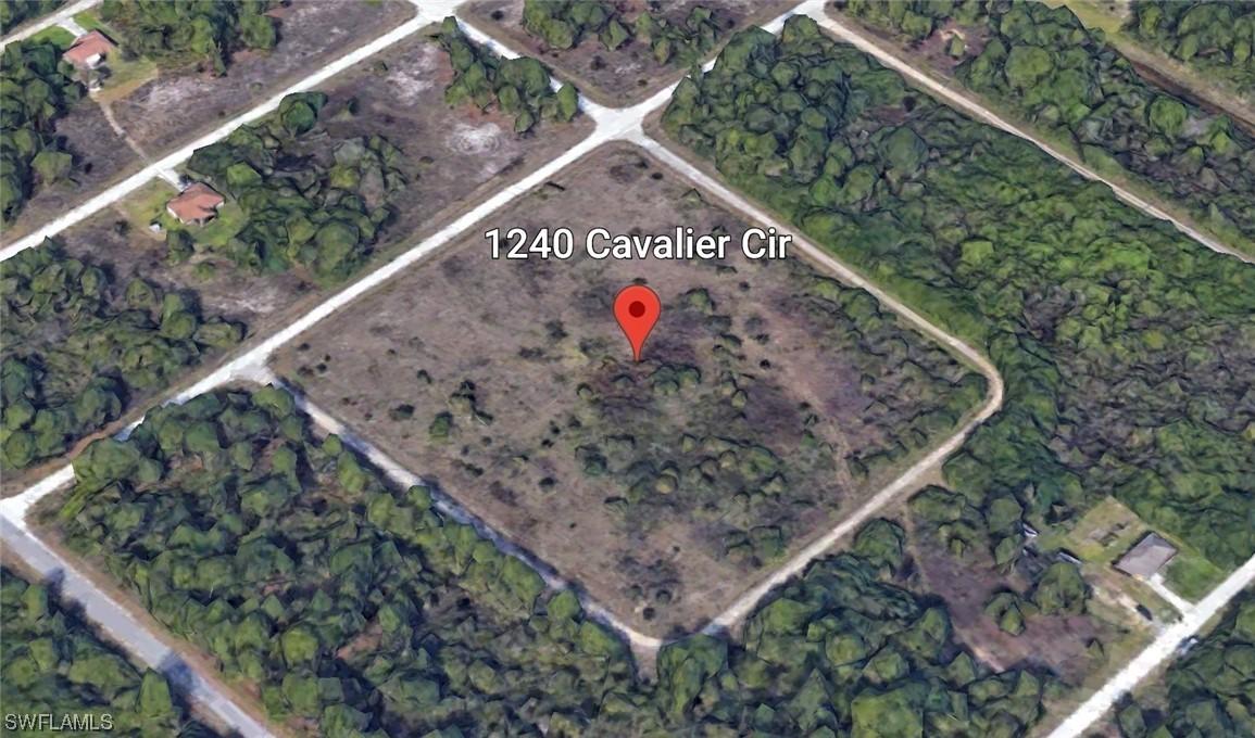 1240 Cavalier Cir., Lehigh Acres, FL 33974