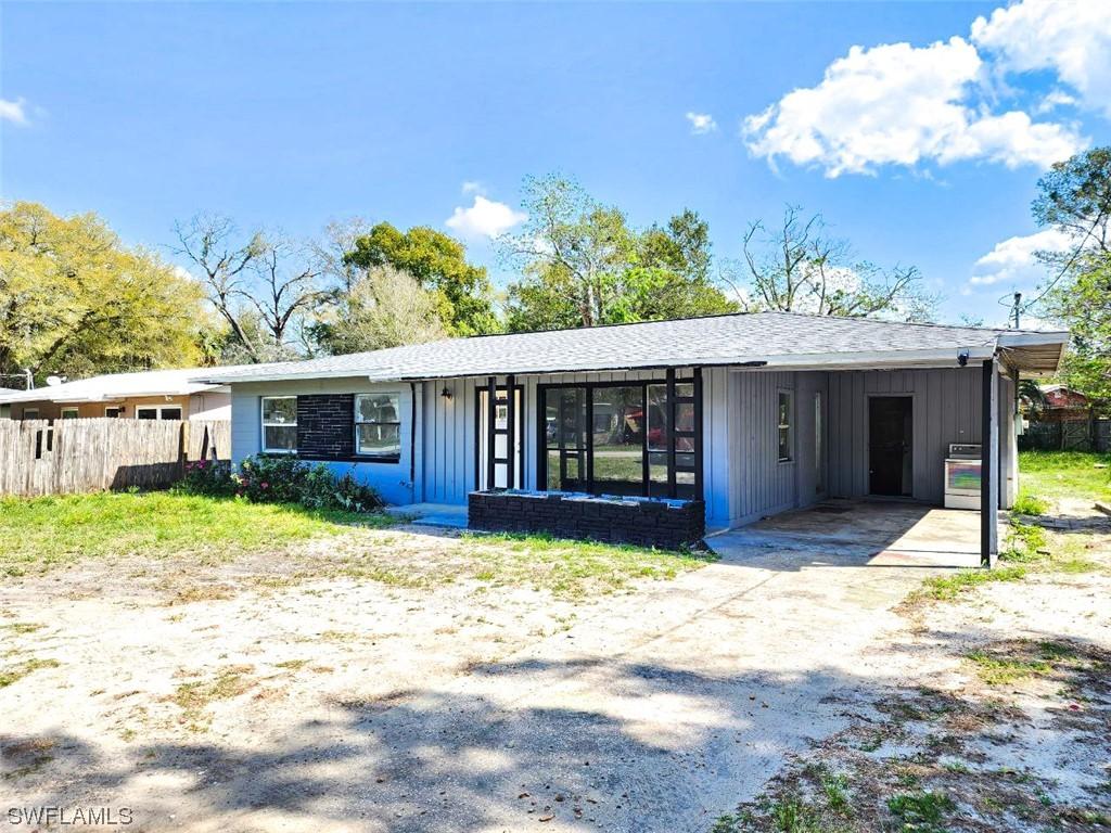 2713 Silver Lake Dr., Palatka, FL 32177