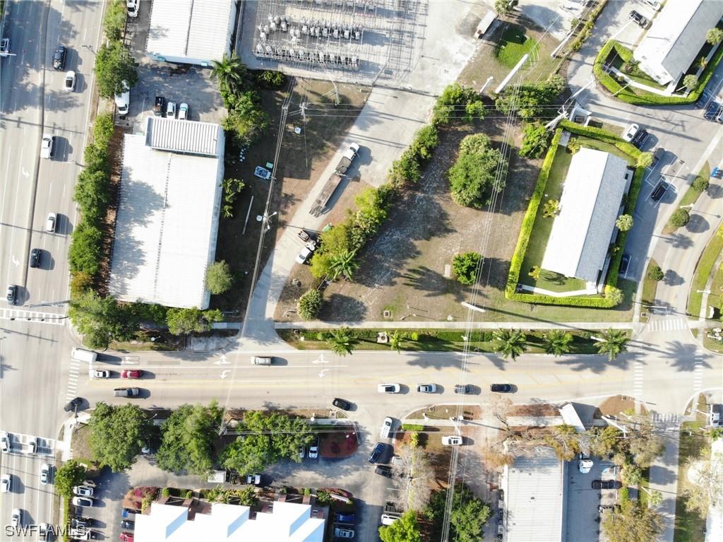 1202 5th Ave., Naples, FL 34102