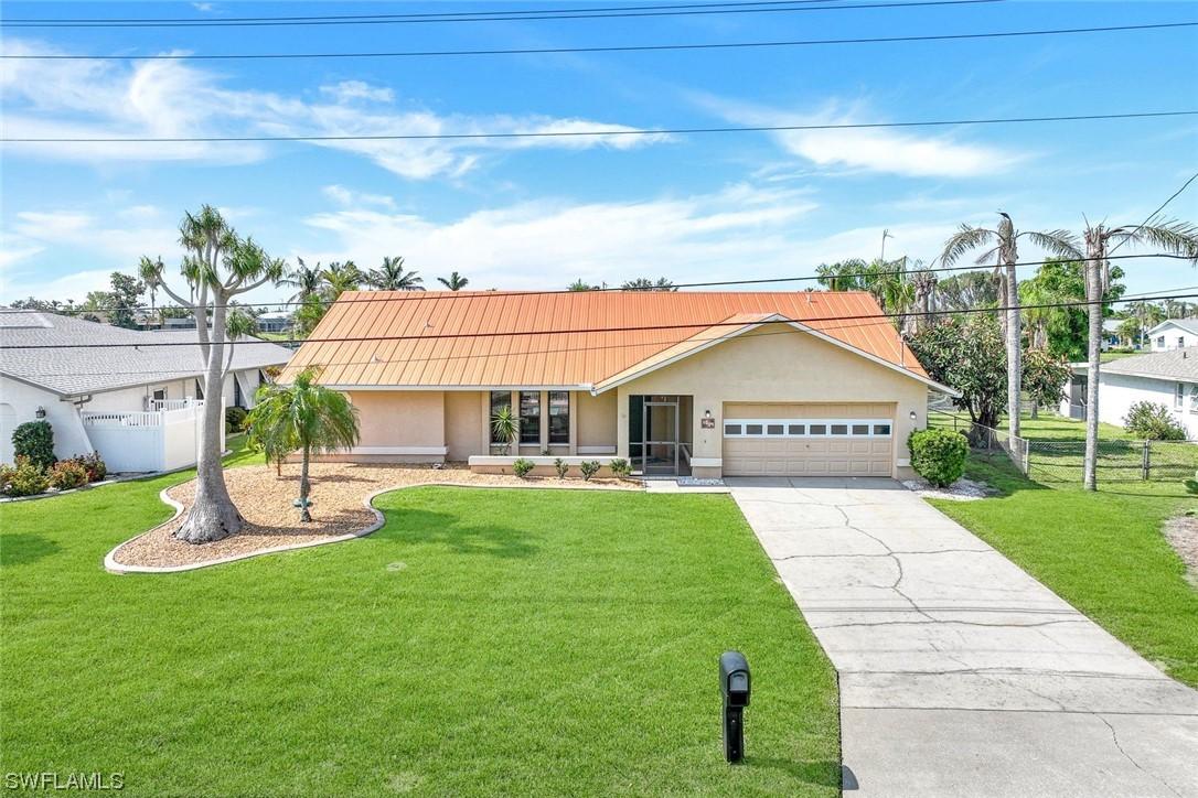 1004 Archer Pkwy., Cape Coral, FL 33904