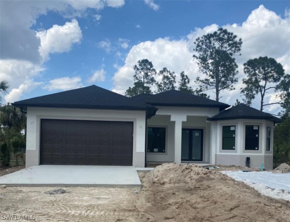 2977 10th Ave., Naples, FL 34117