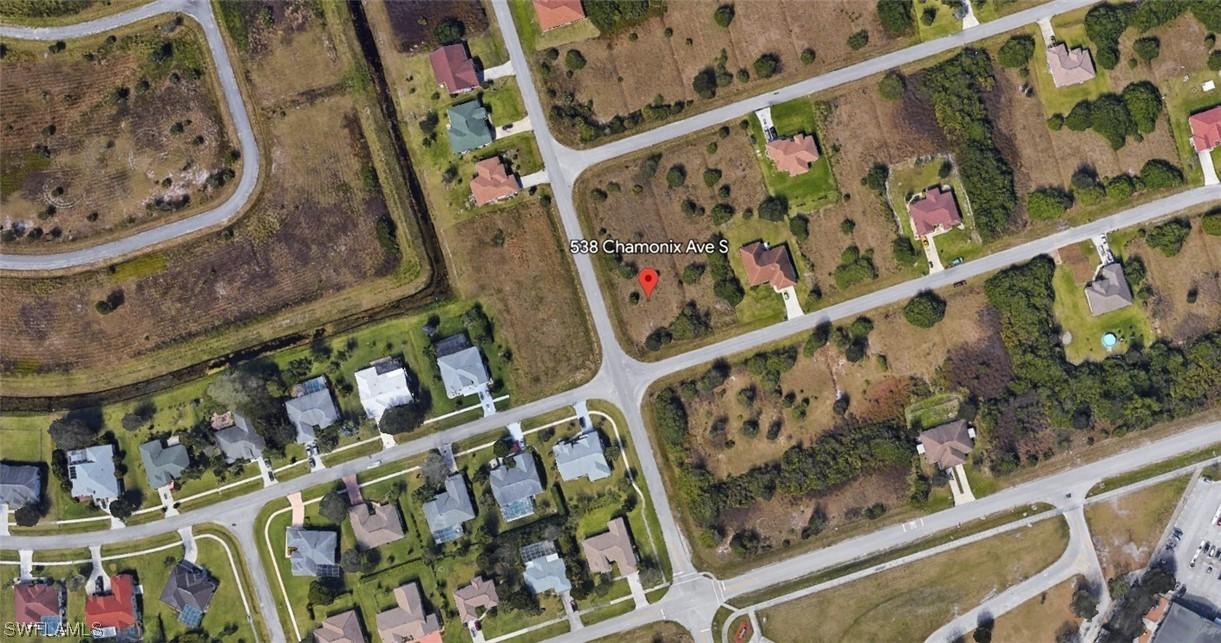 538 Chamonix Ave., Lehigh Acres, FL 33974