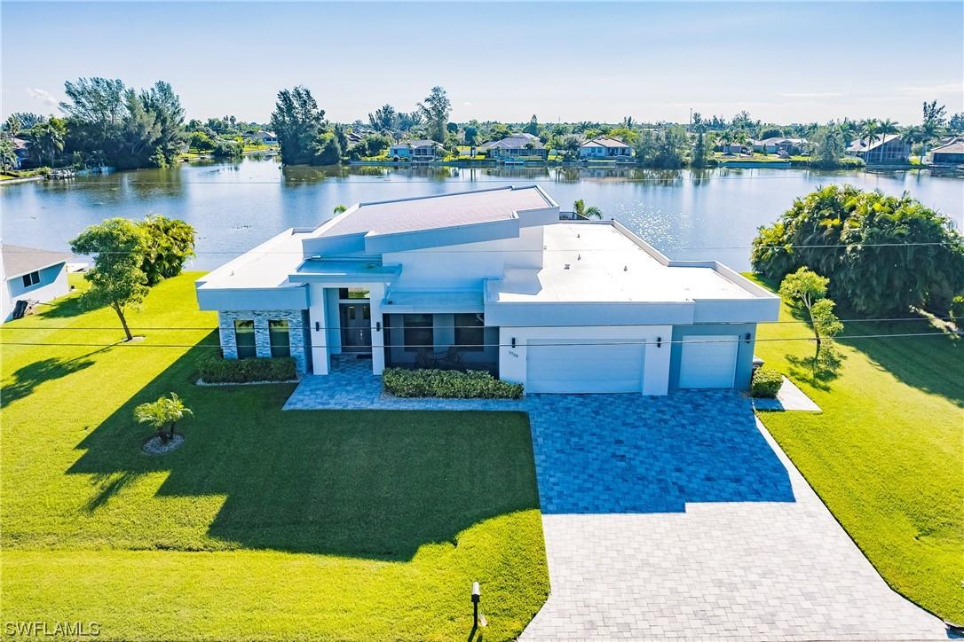 3709 SW 15th Pl., Cape Coral, FL 33914