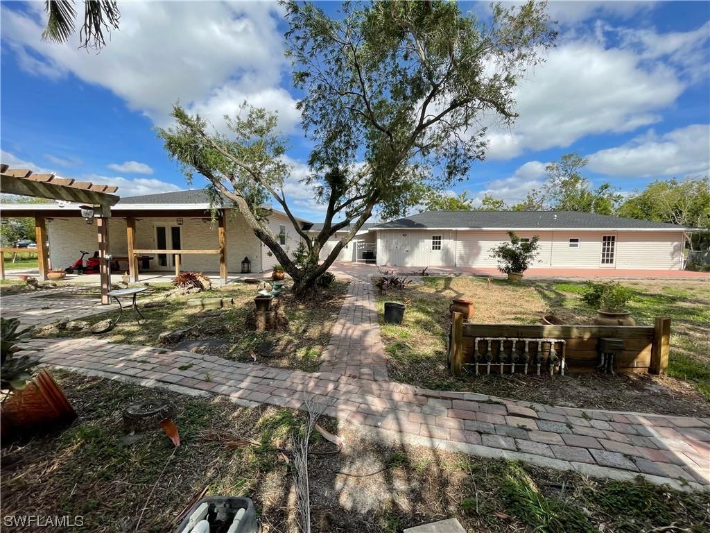 1818 SW 2nd Ave., Cape Coral, FL 33991
