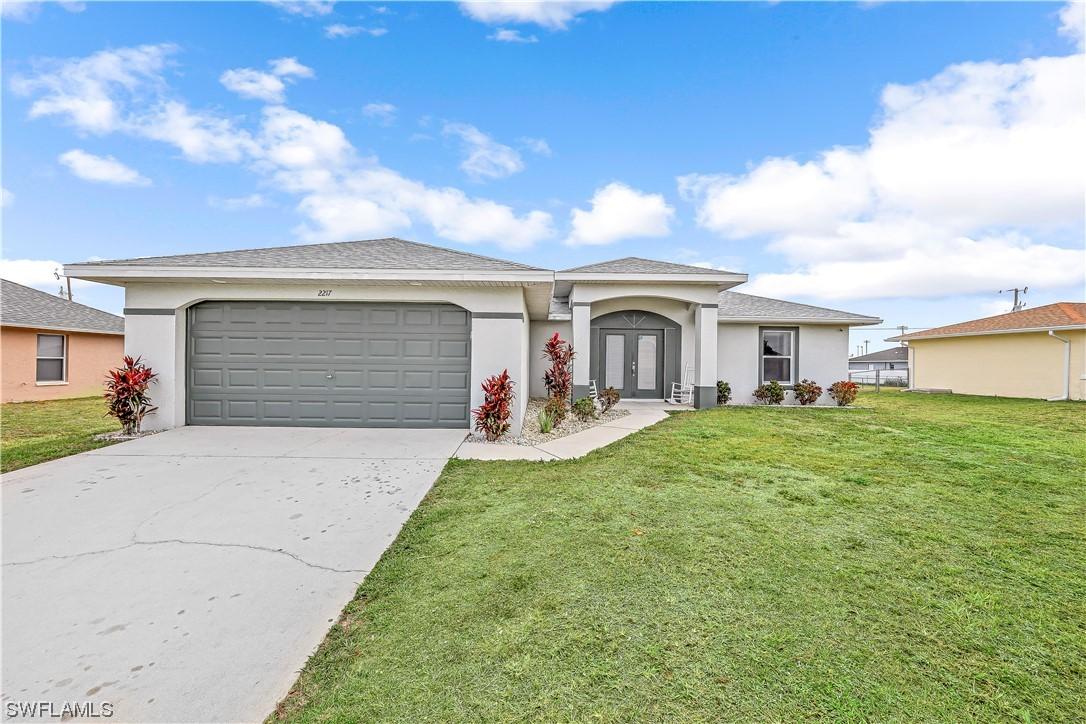 2217 SW 3rd Pl., Cape Coral, FL 33991