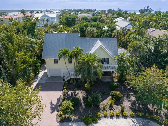 New Homes with In-ground Swimming Pools in Captiva: March 19th to March 25th