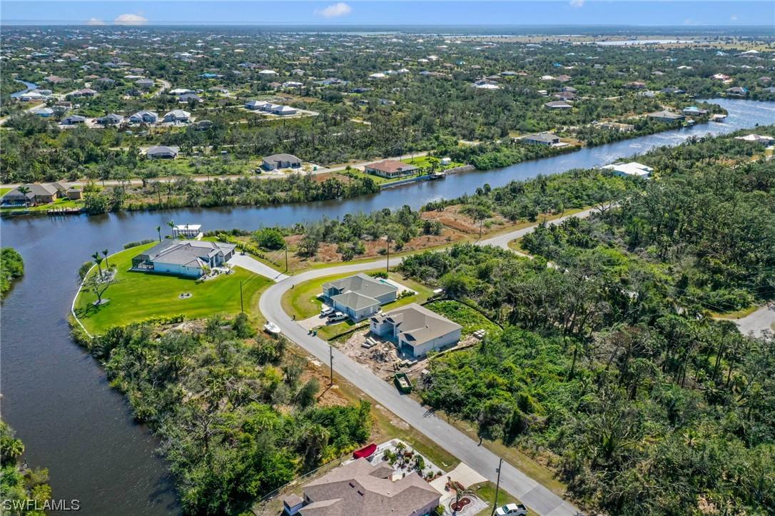 10057 Cocoa Beach St., Port Charlotte, FL 33981