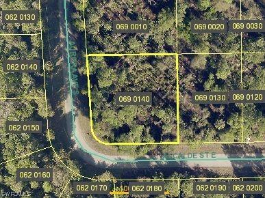 917 Alcalde St., Lehigh Acres, FL 33974