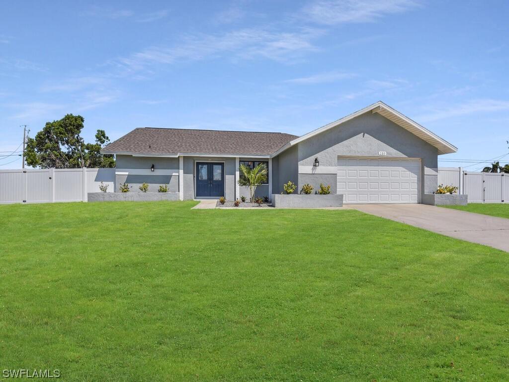 233 SW 19th Ter., Cape Coral, FL 33991