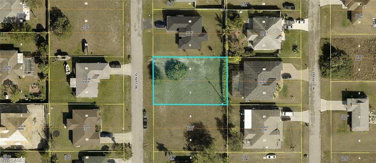 2013 NE 14th Pl., Cape Coral, FL 33909