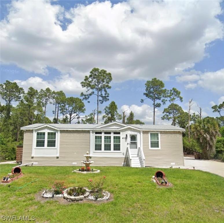 611 Wabasso Ave., Lehigh Acres, FL 33974