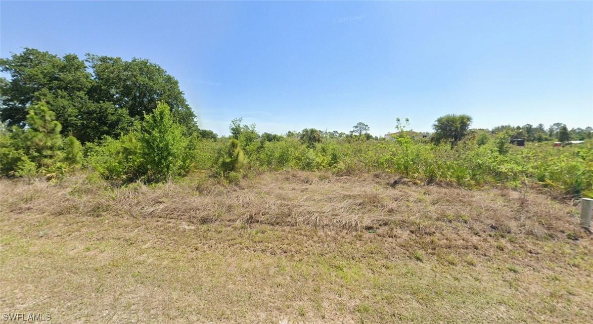 608 Moore Ave., Lehigh Acres, FL 33972