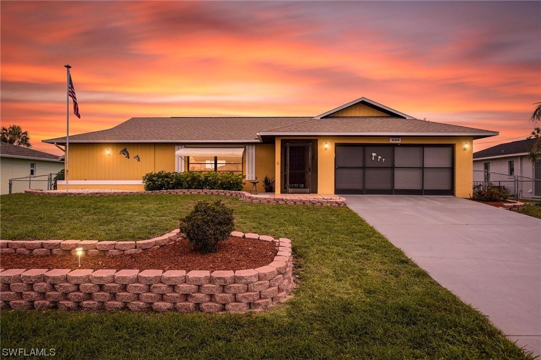 422 SW 43rd Ln., Cape Coral, FL 33914
