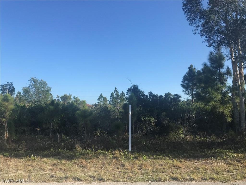 3212 62nd St., Lehigh Acres, FL 33971