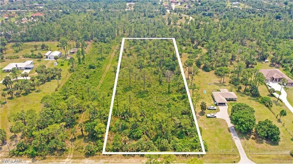 2824 10th Ave., Naples, FL 34120
