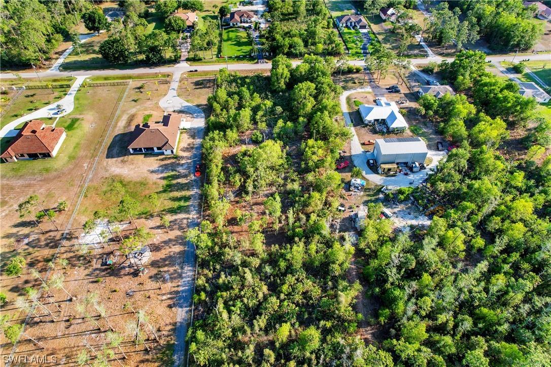 2581 52nd Ave., Naples, FL 34120