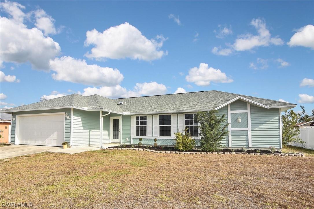 627 SW 23rd St., Cape Coral, FL 33991