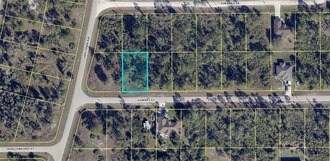 1019 Hobart St., Lehigh Acres, FL 33974