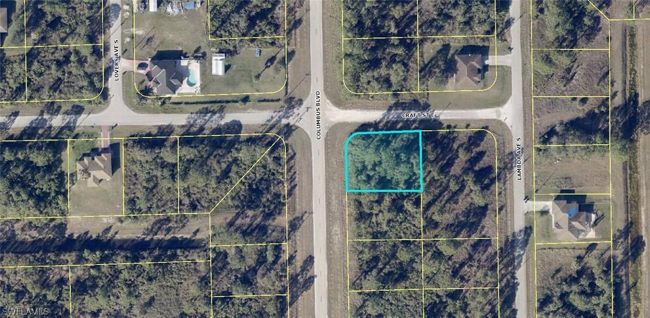 425 Columbus Blvd., Lehigh Acres, FL 33974