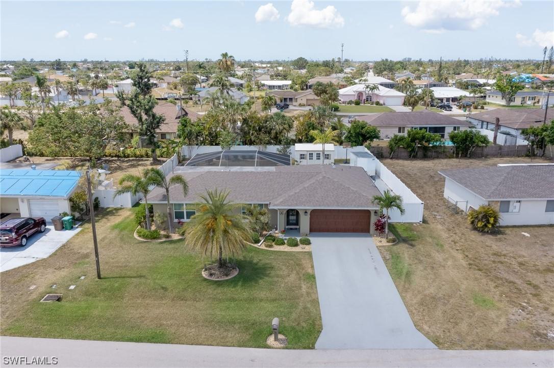 2516 SE 12th Pl., Cape Coral, FL 33904